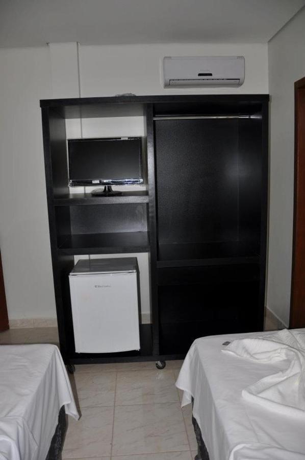 Bougainville Barreiras Barreiras  Chambre photo
